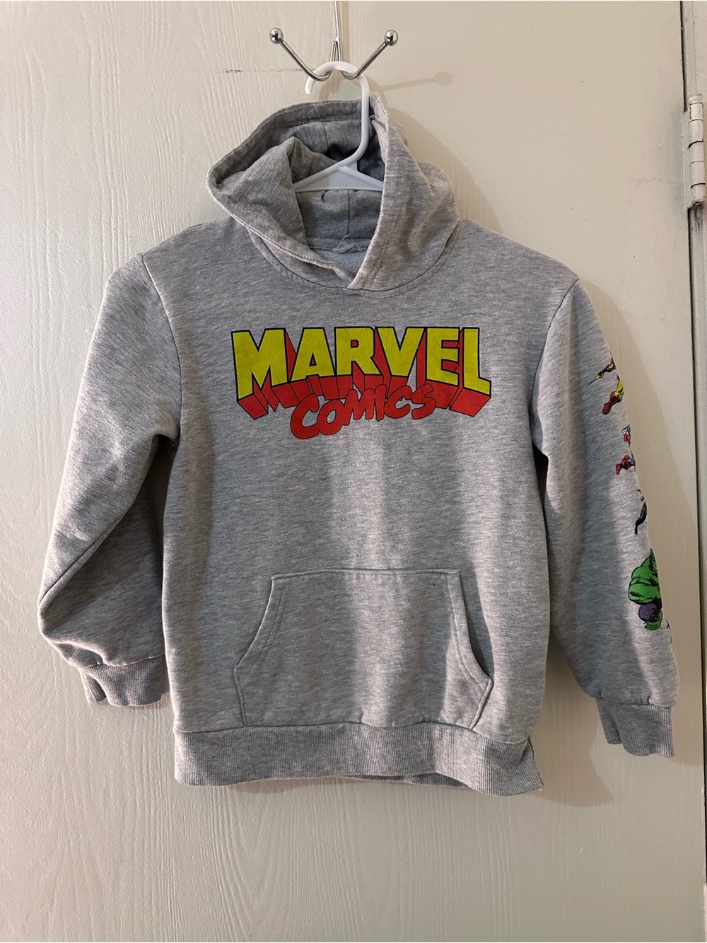 Marvel Comics Avengers Superhero Gray Hoodie. Size Youth Small - Picture 2 of 8